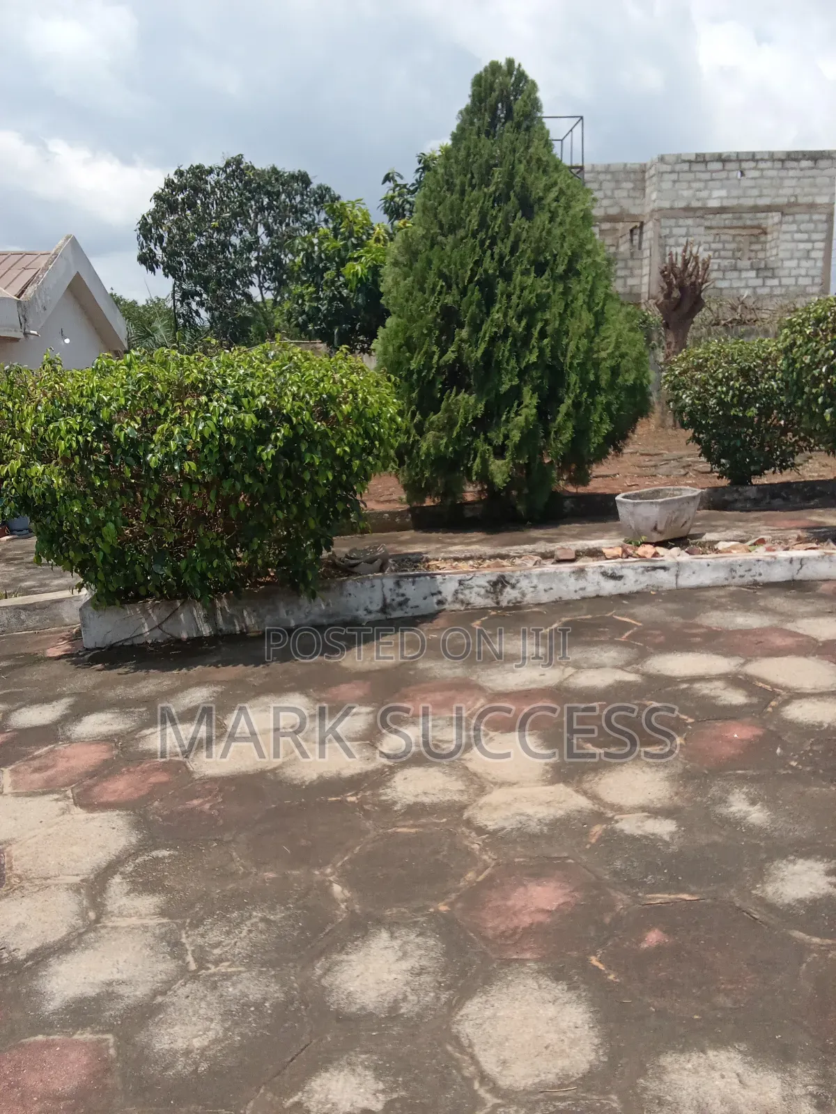 5bdrm House in Bortiano for sale