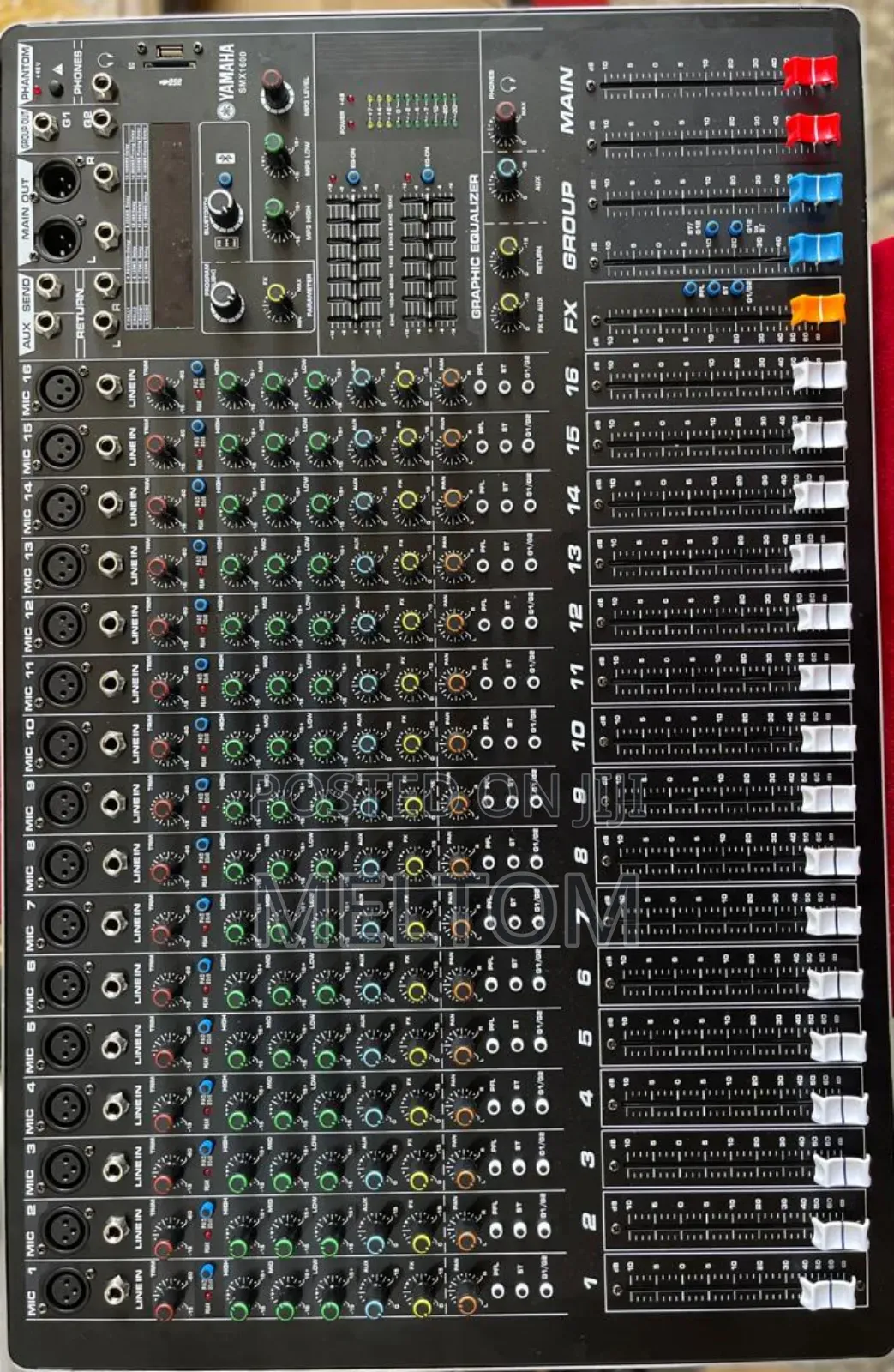 Yamaha SMX16 16channels Professional Mixer