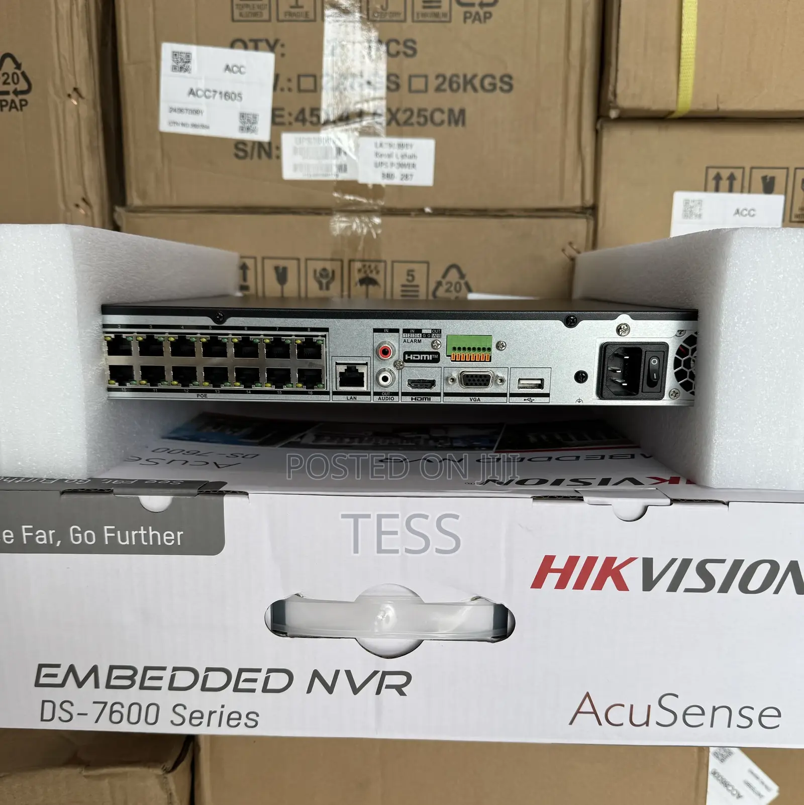 Hikvision 16ch NVR Poe Acusense DS-7616NI-/16P