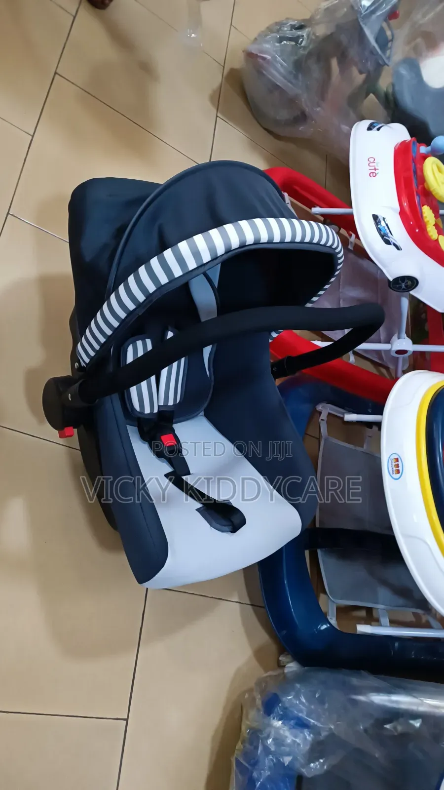 3 in 1 Infant Car Seat Carrier