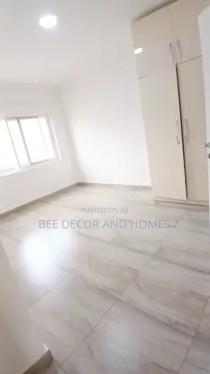 3bdrm Apartment in American House, East Legon for rent