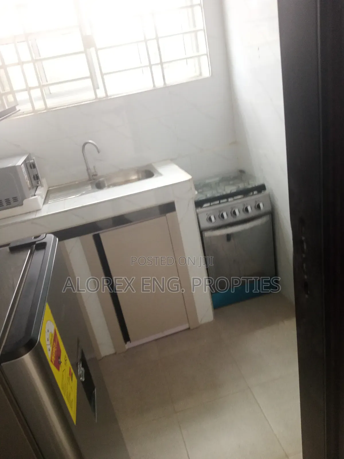 1bdrm Apartment in $40,000 Amrahia, Adenta for sale
