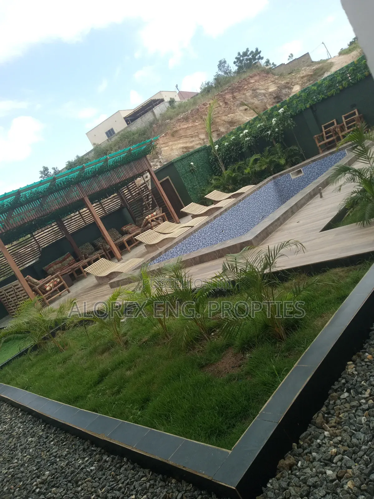 1bdrm Apartment in $40,000 Amrahia, Adenta for sale