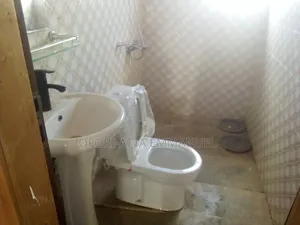 1bdrm Room & Parlour in Pokuasi Odumasi, Pokuase for rent