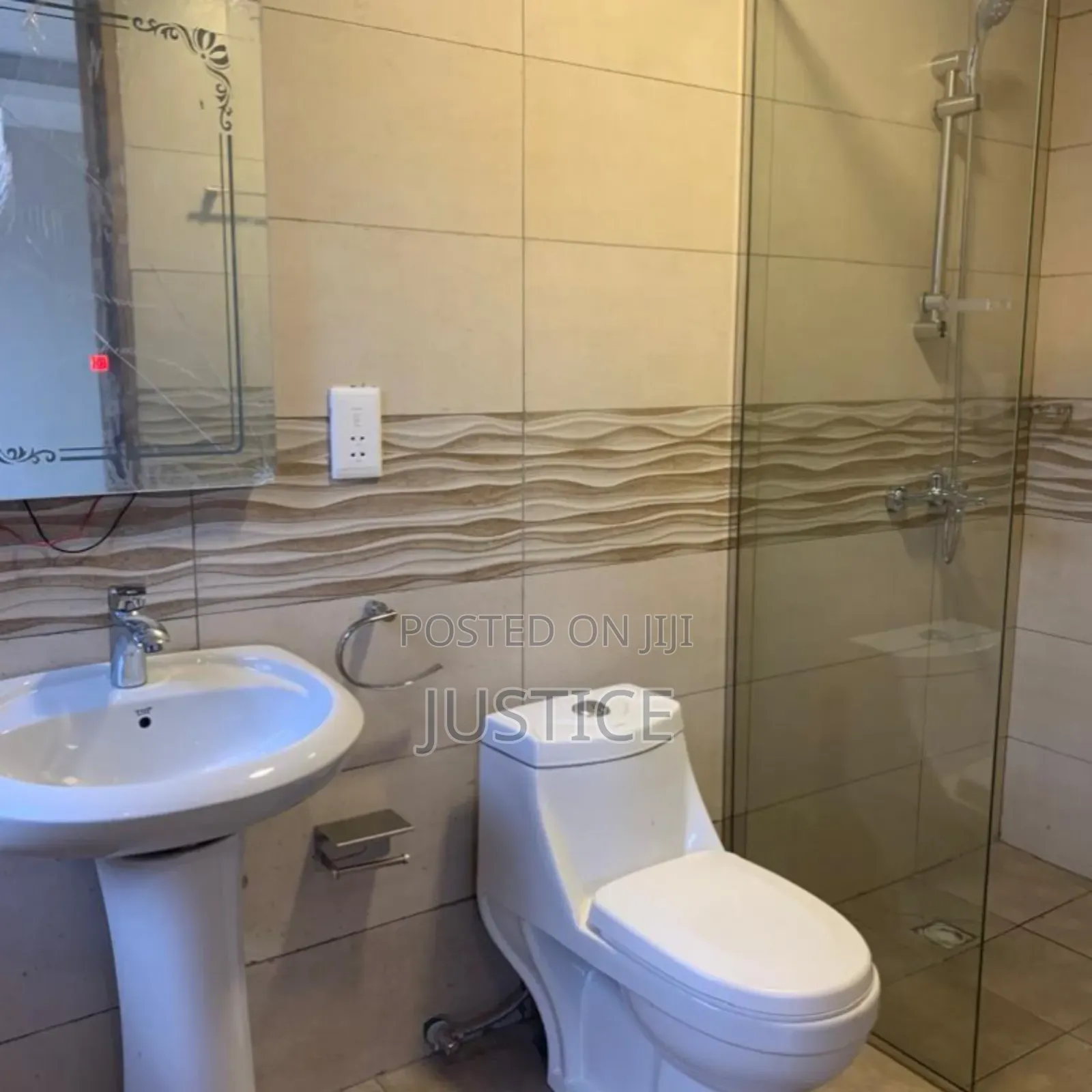 2bdrm Apartment in East Legon, American House for rent
