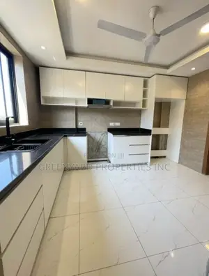 2bdrm Apartment in American House, East Legon for rent