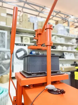 Bricks Presser Powered Diesel (ST170)