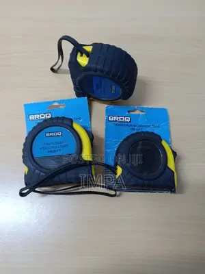 Tradesman Measuring Tape 8m/26ft-Brand: BROQ