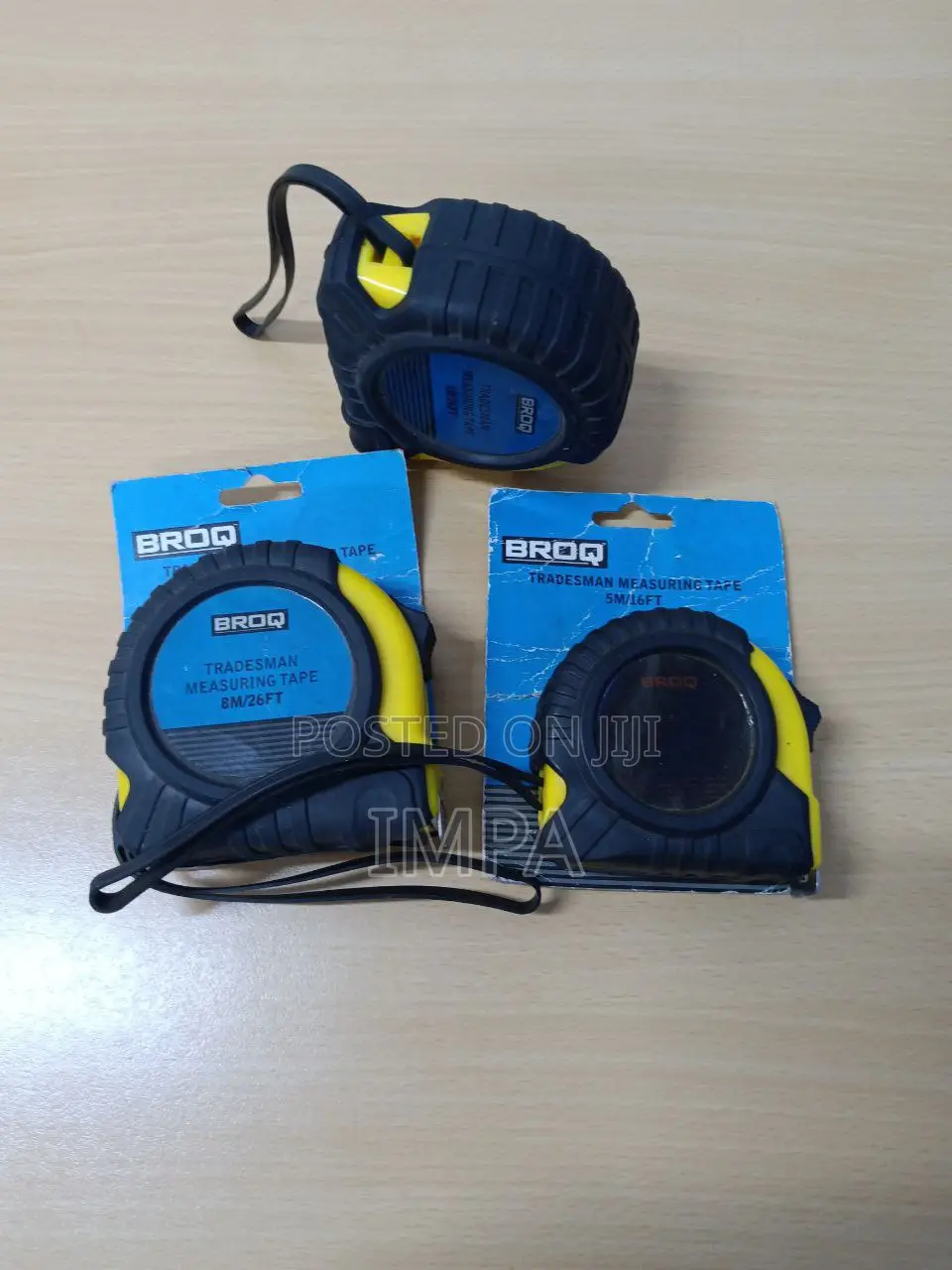 Tradesman Measuring Tape 8m/26ft-Brand: BROQ