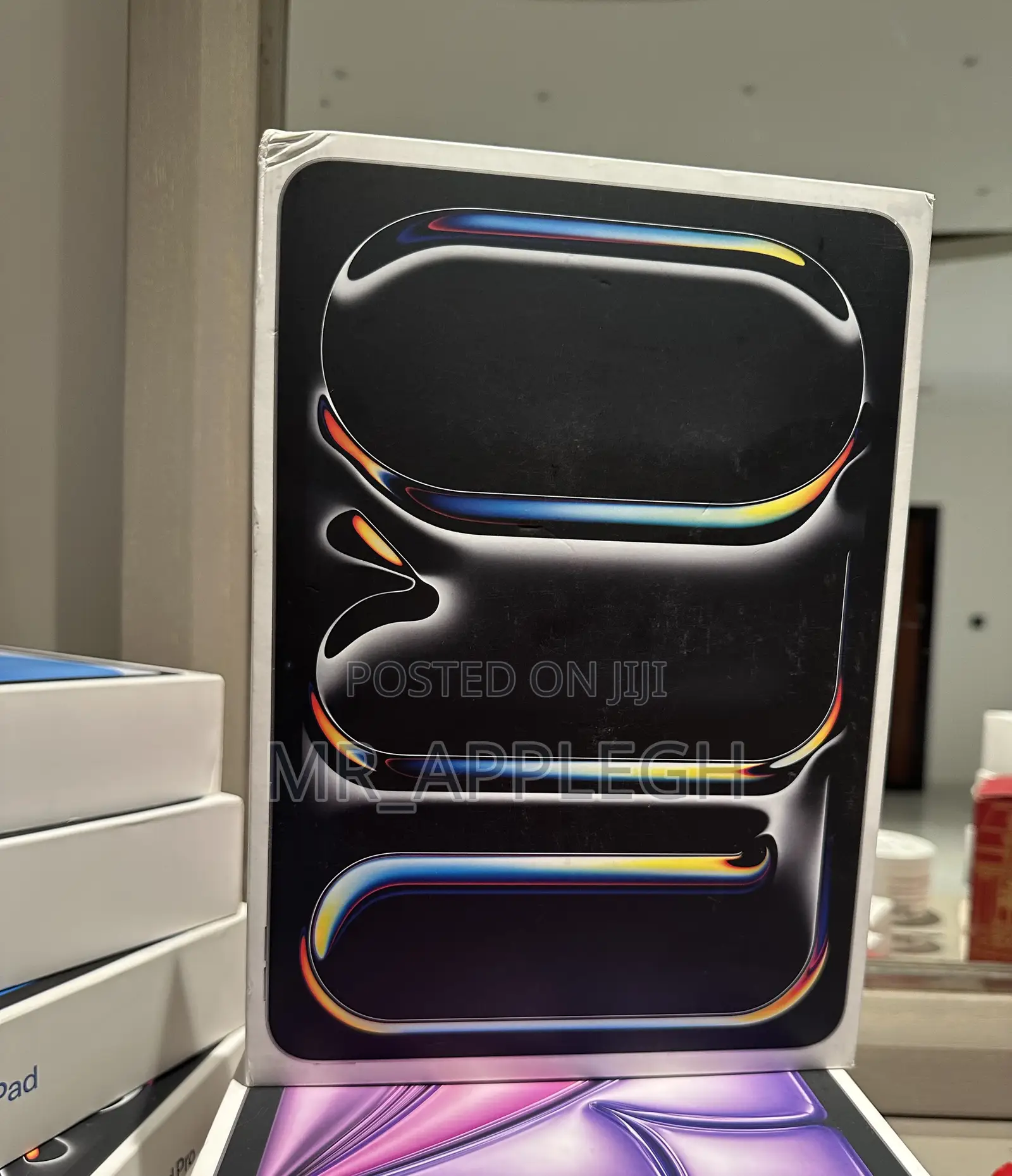 New Apple iPad Pro 13 (2024) 256 GB Gray