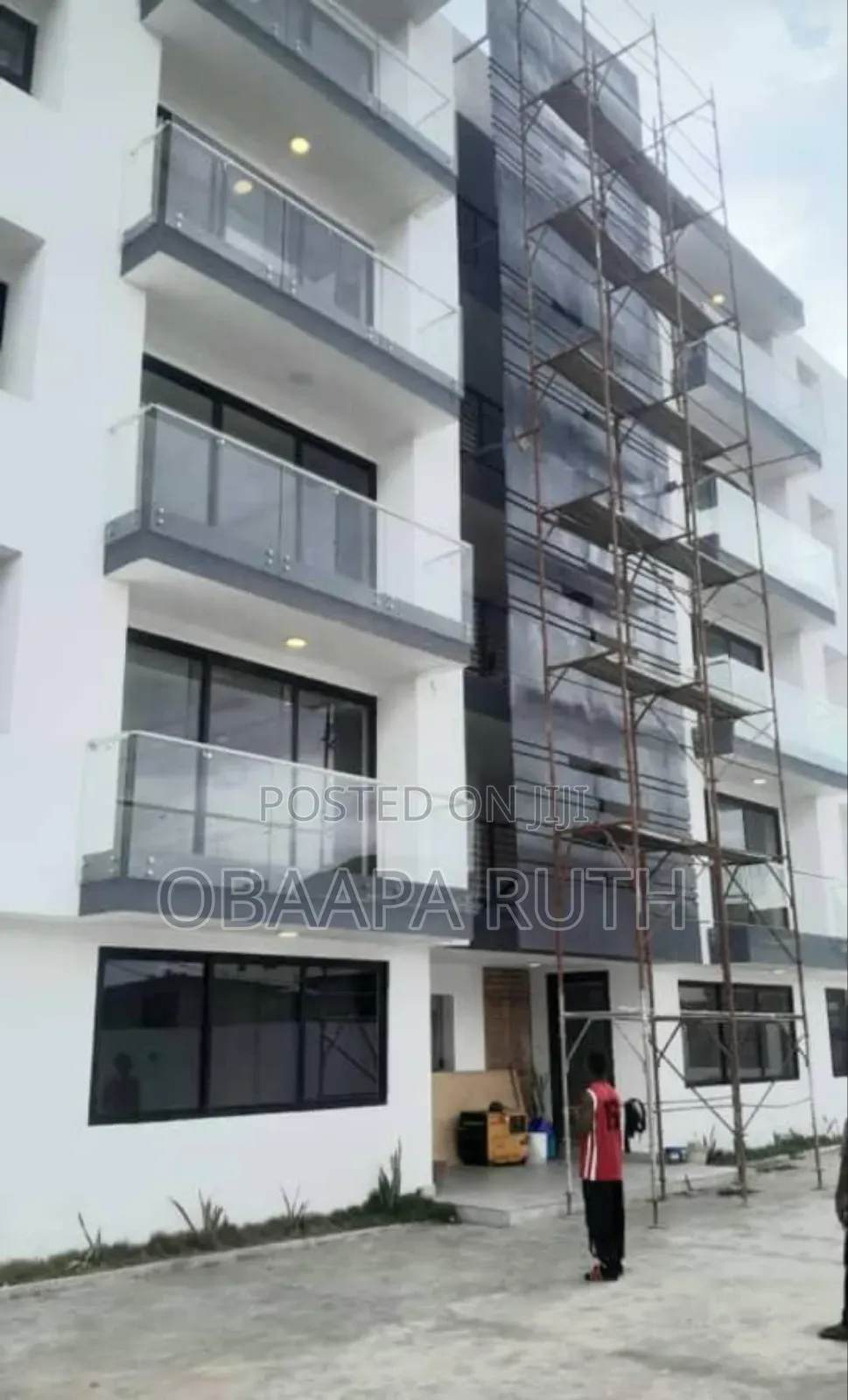 2bdrm Apartment in American House for rent