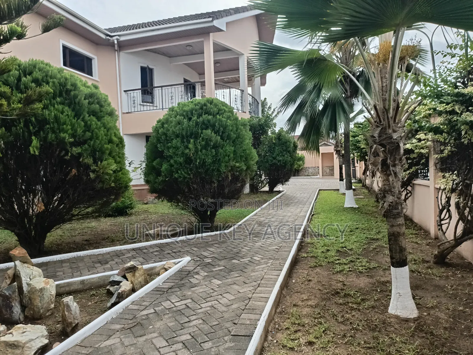 7bdrm House in Unique Key Agency, Airport Residential Area for rent