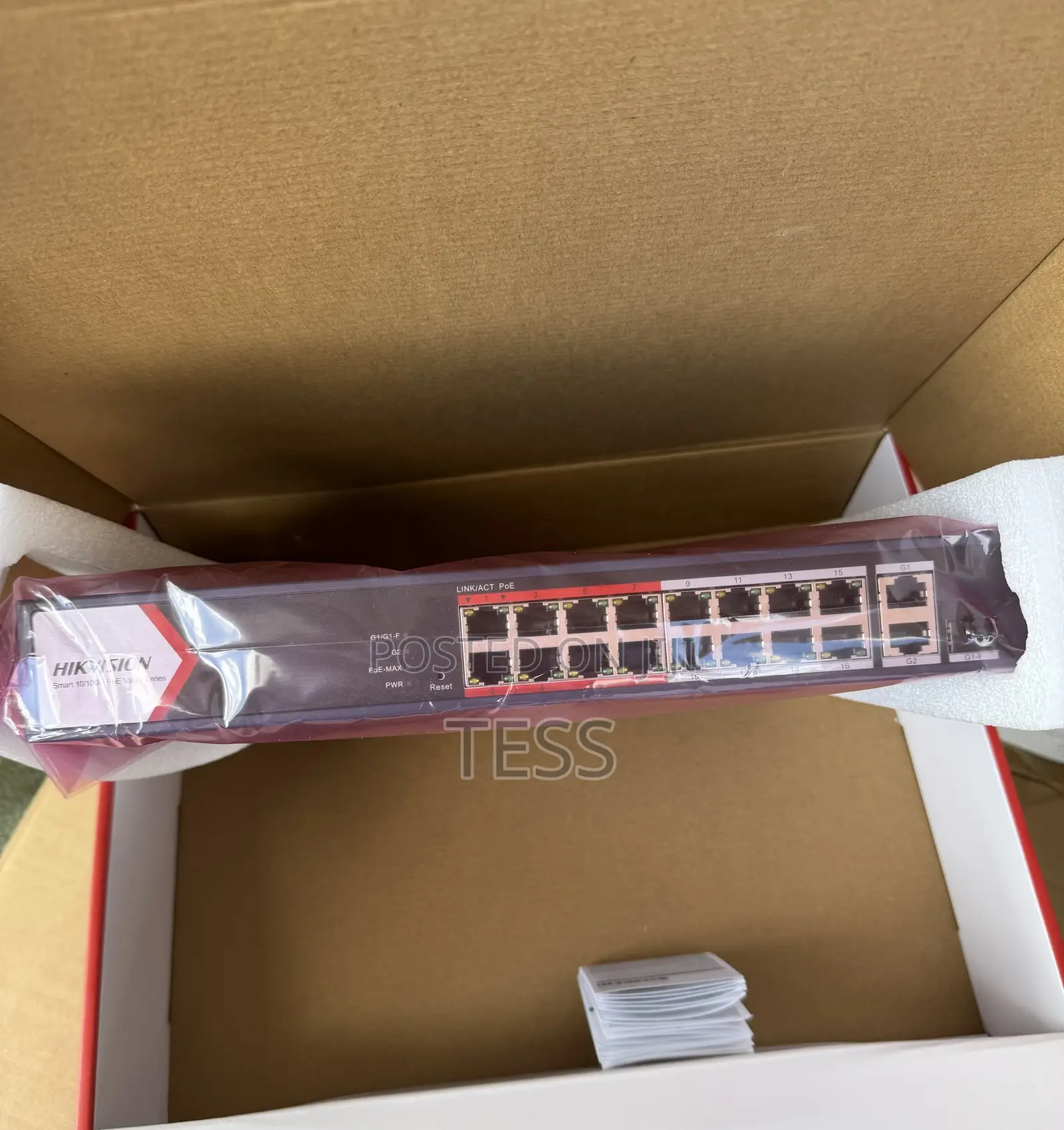 Hikvision 16port Poe Fast Smart Switch Ds-3e1318p-Ei/M