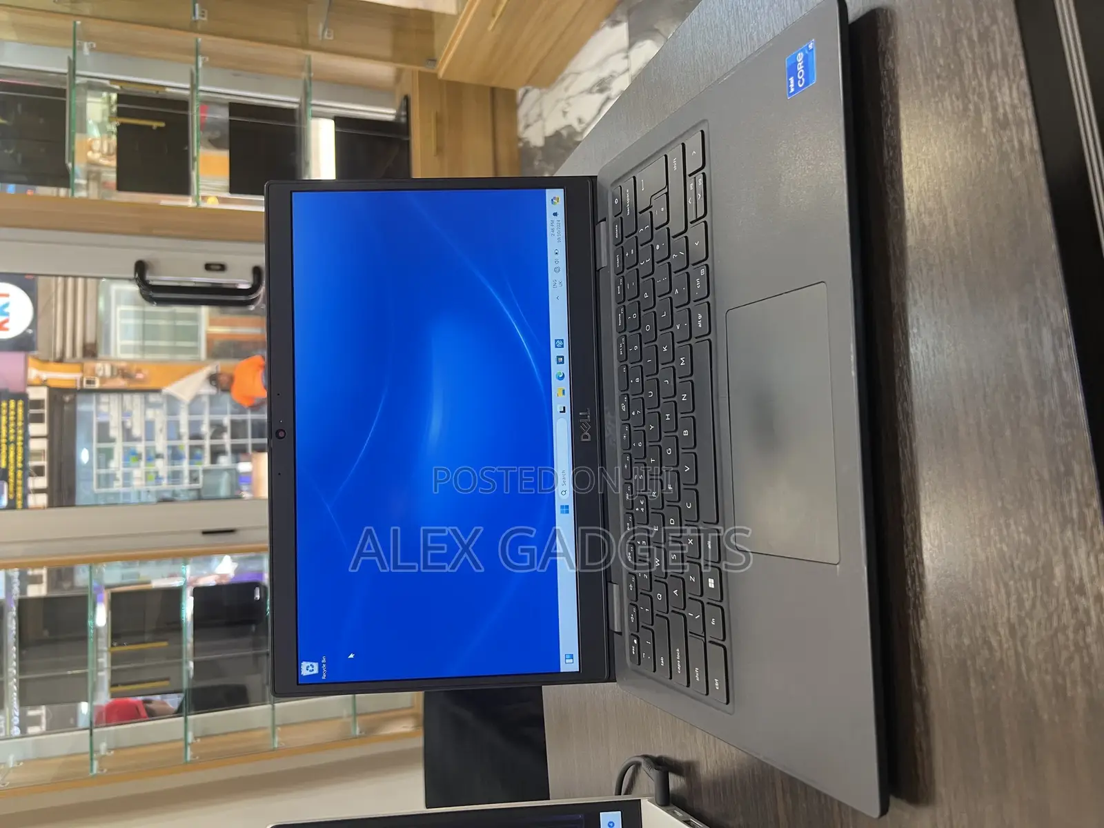 Laptop Dell Latitude 5400 8GB Intel Core I5 SSD 256GB