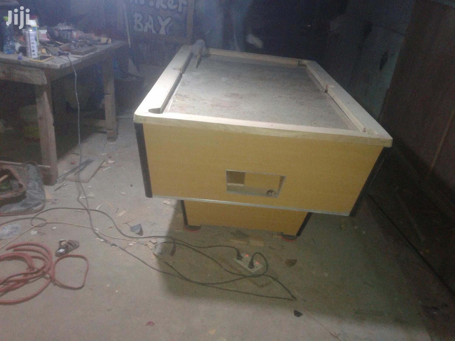 Pooltable (Imported) Available for Sale