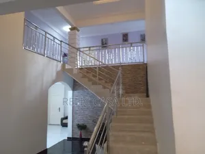 6bdrm House in 6 Beed Rooms for sale