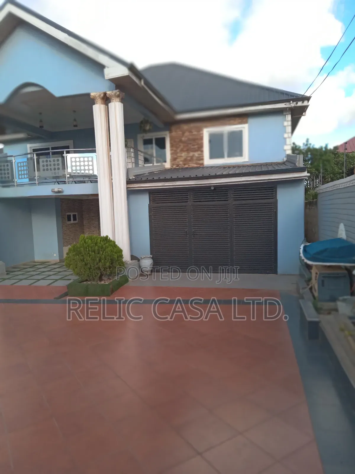 6bdrm House in 6 Beed Rooms for sale