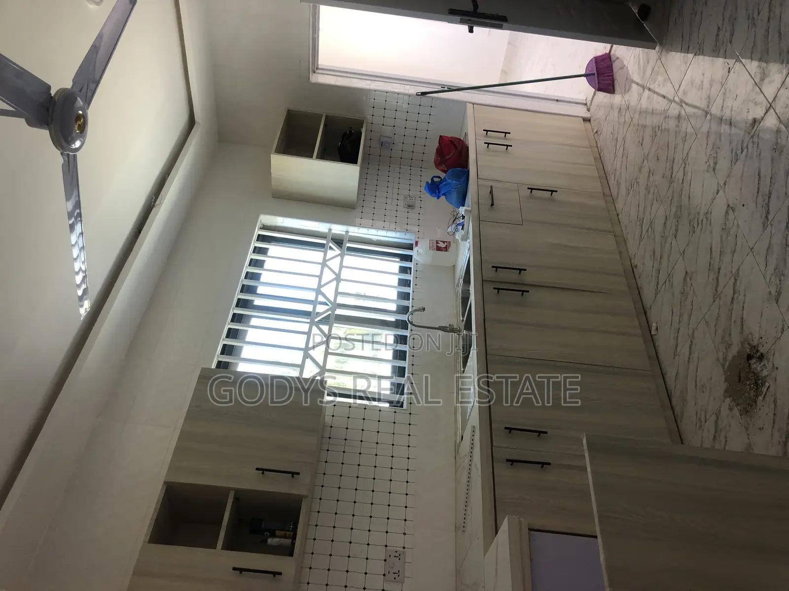 3bdrm Apartment in Kasoa for sale