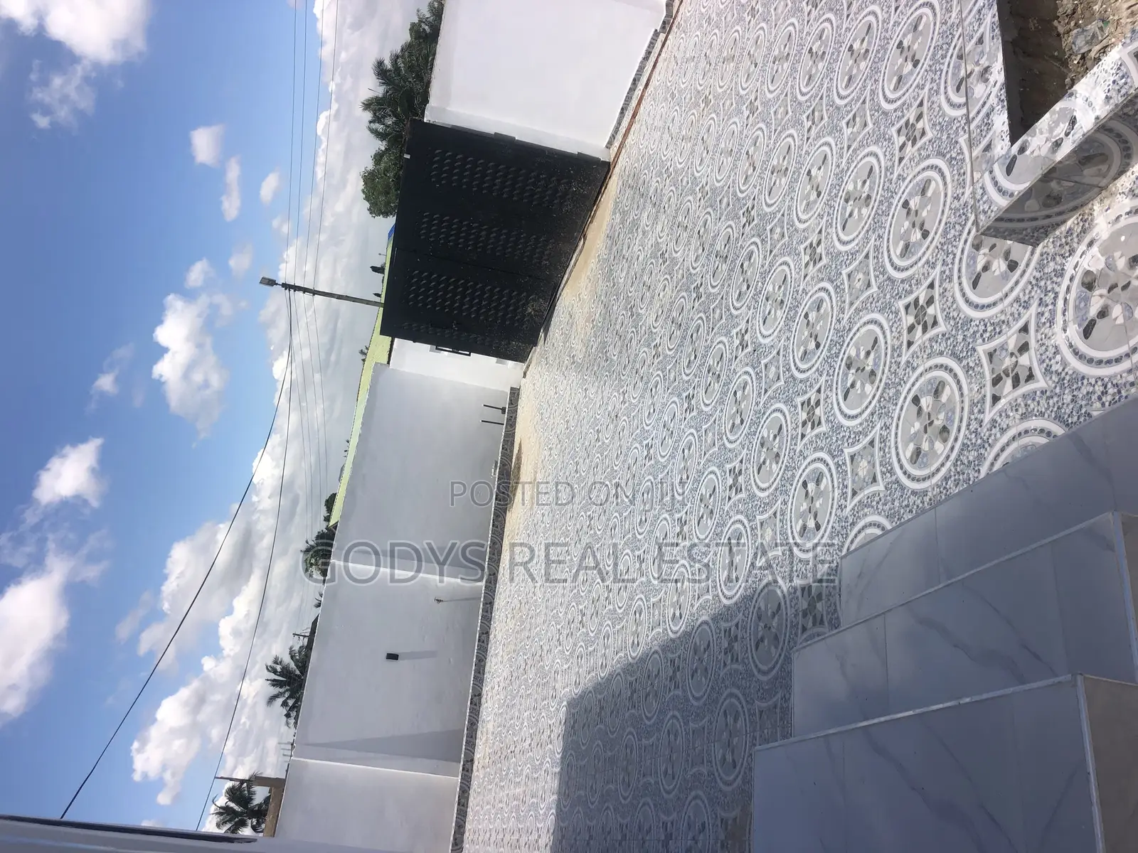 3bdrm Apartment in Kasoa for sale