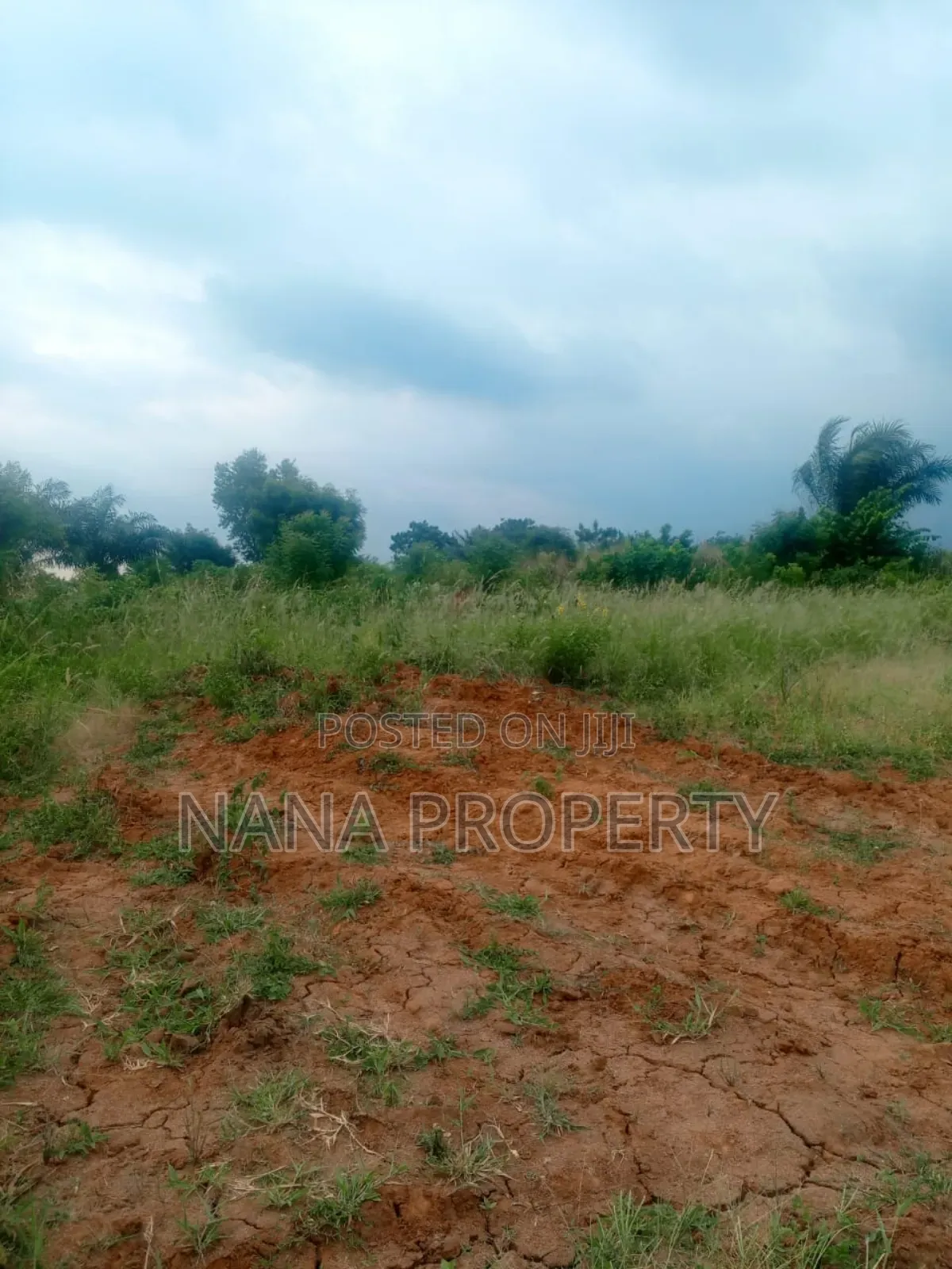 Four Plots of Land for Sale Located at Oyarifa Kuotaam Estat