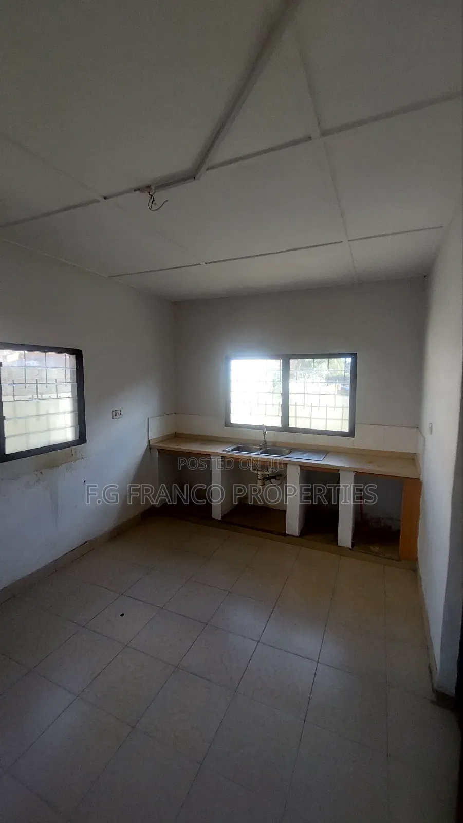 2bdrm House in Kg. Franco, Spintex for sale