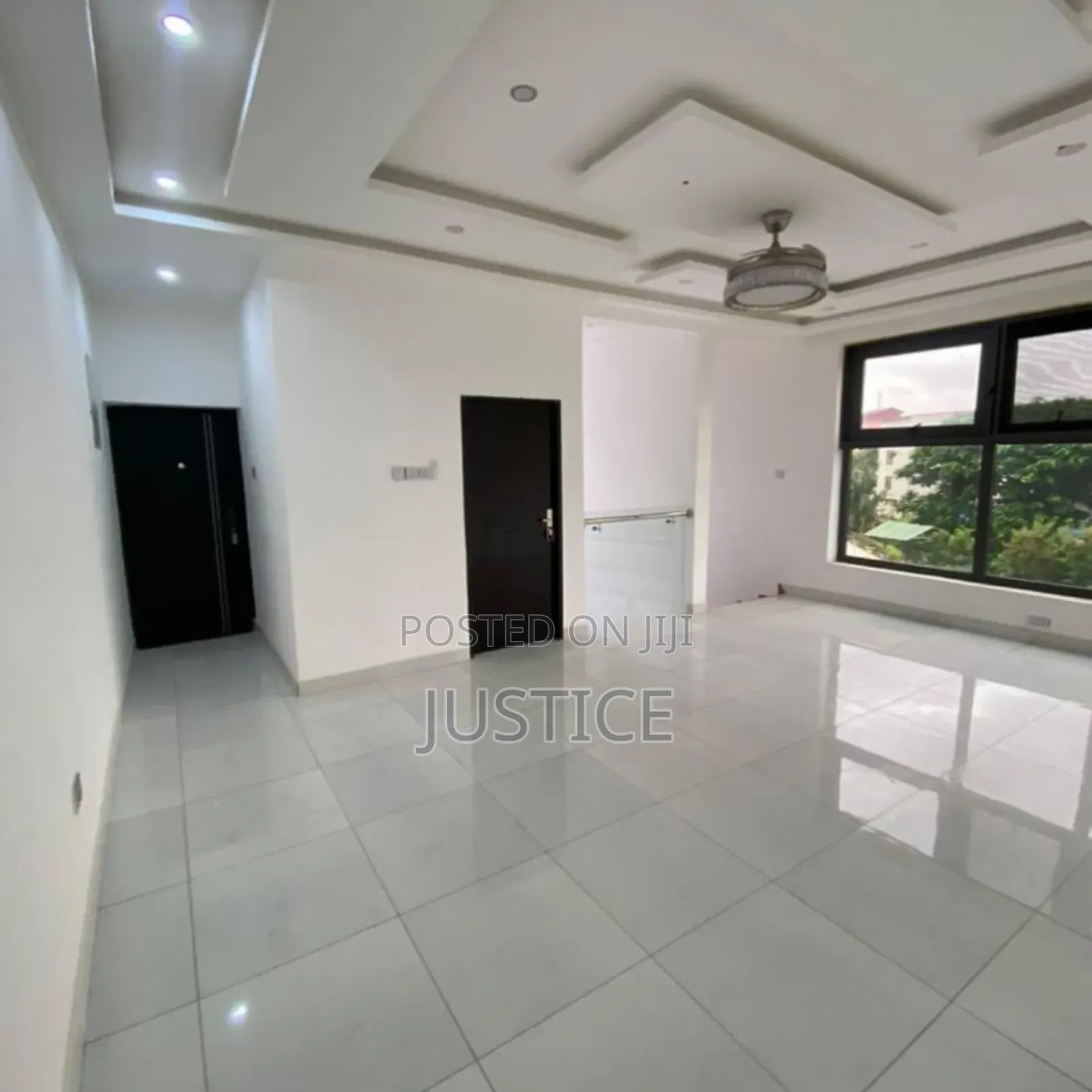 4bdrm Duplex in Airport Residential for sale