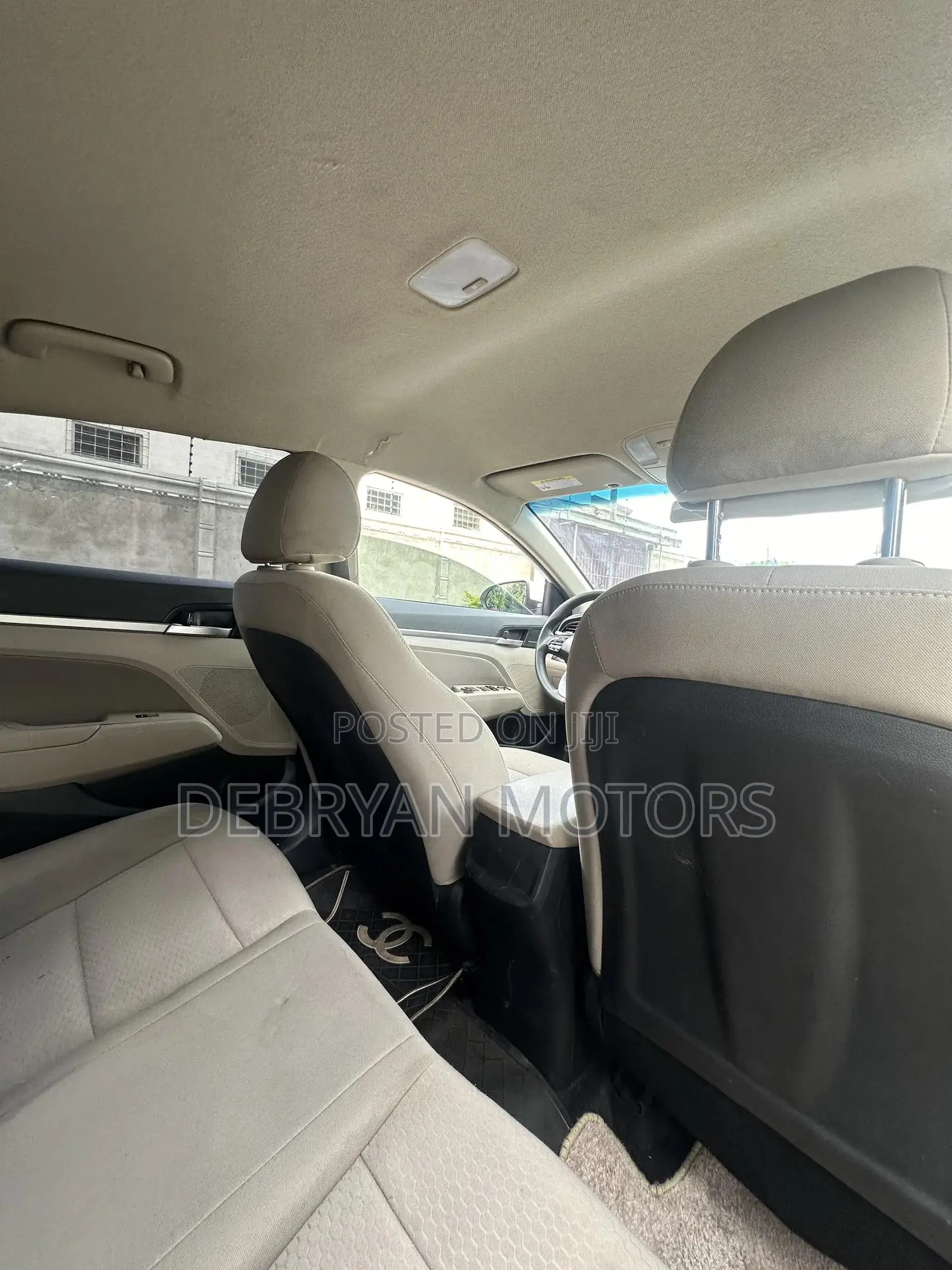 Hyundai Elantra SEL 2019 White
