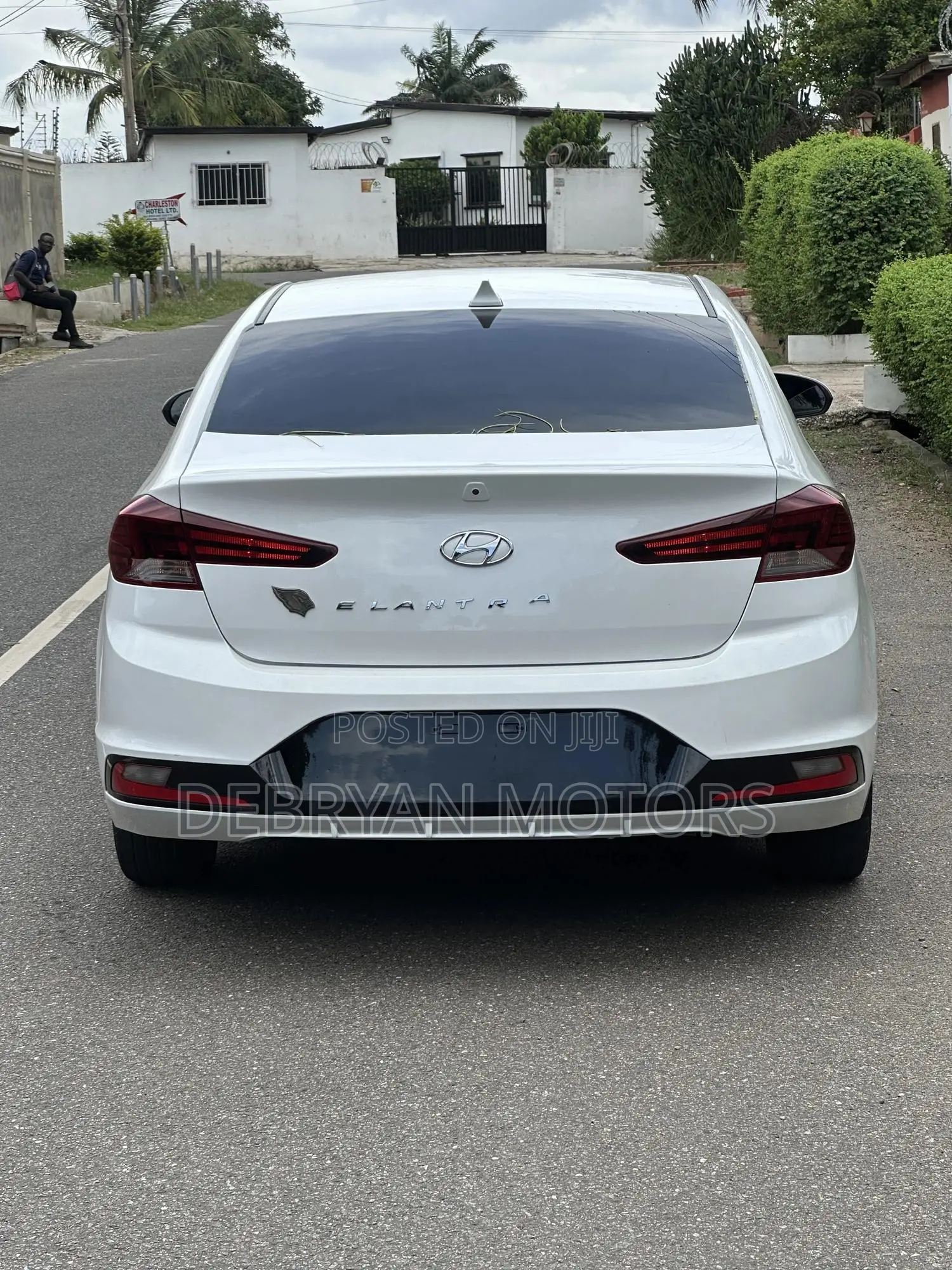Hyundai Elantra SEL 2019 White