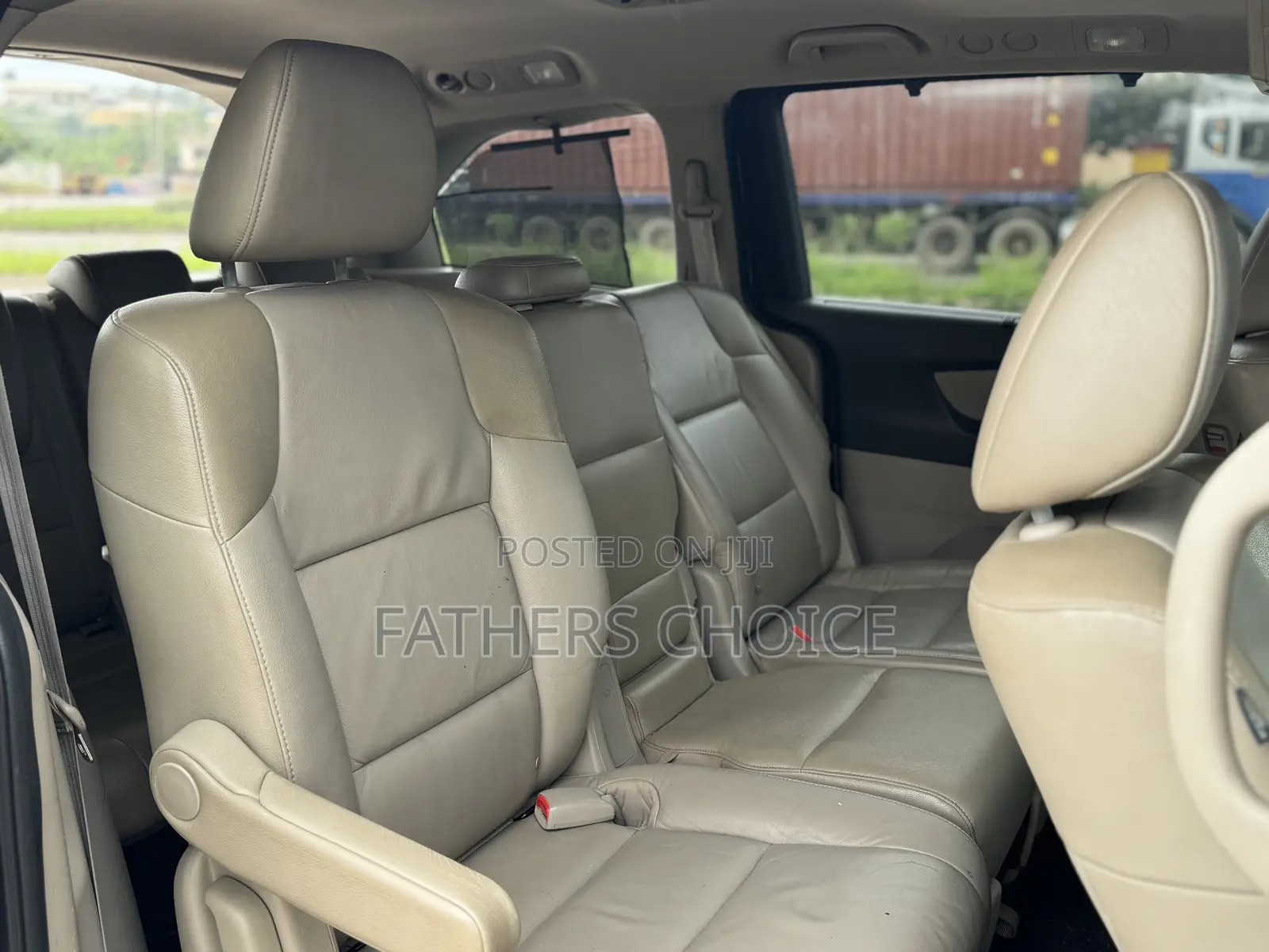Honda Odyssey Touring 2012 Brown