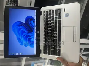 Laptop HP EliteBook 820 G3 8GB Intel Core I7 SSD 256GB