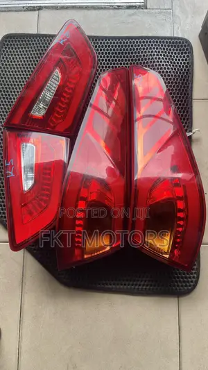 Kia Optima 2010/11/12/13/14/15 LED Taillight Bootlight Set