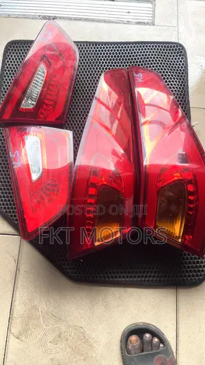 Kia Optima 2010/11/12/13/14/15 LED Taillight Bootlight Set