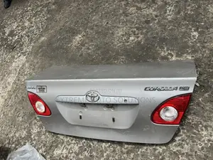 Toyota Corolla 2007 Boot