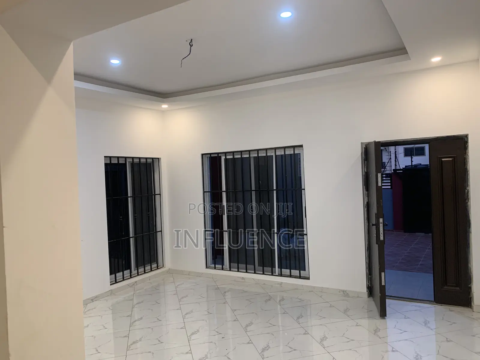 3bdrm House in American House, East Legon for sale