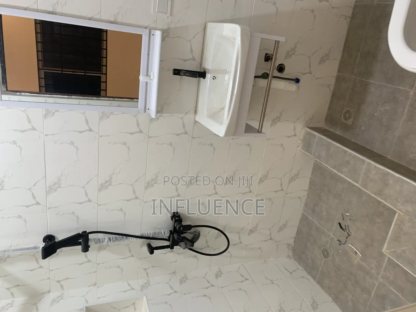 3bdrm House in American House, East Legon for sale