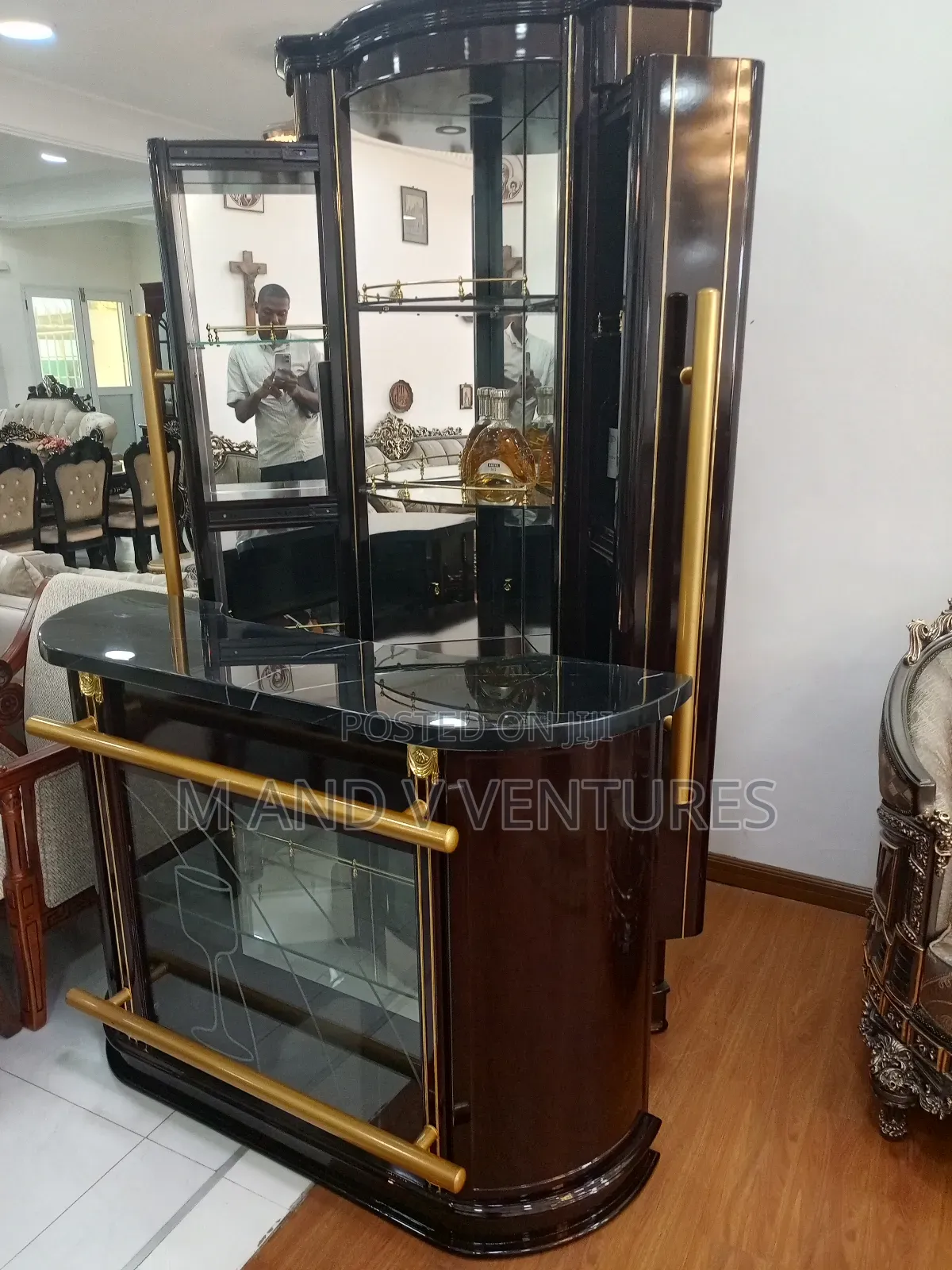 Corner Bar Stand DRB278