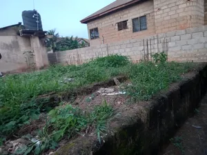 18 Bedrooms Hostel For Sale At Kenyasi