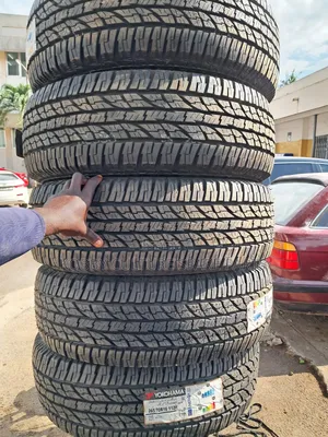 Original Yokohama 265/70 R16 Tyres Available for All Cars.