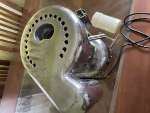Commercial Juicer