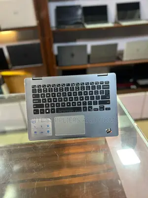 Laptop Dell Inspiron 15 8GB AMD Ryzen 5 SSD 256GB