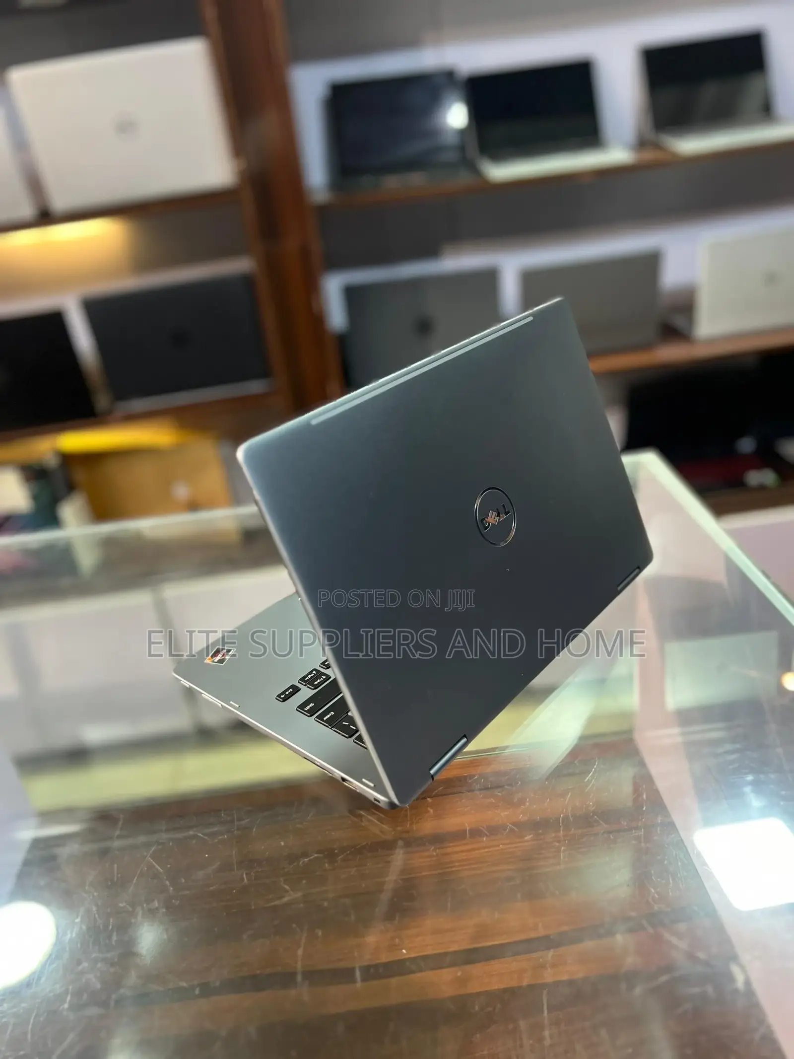 Laptop Dell Inspiron 15 8GB AMD Ryzen 5 SSD 256GB