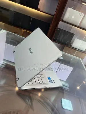 Laptop Asus Q304UA 8GB Intel Core I5 SSD 256GB