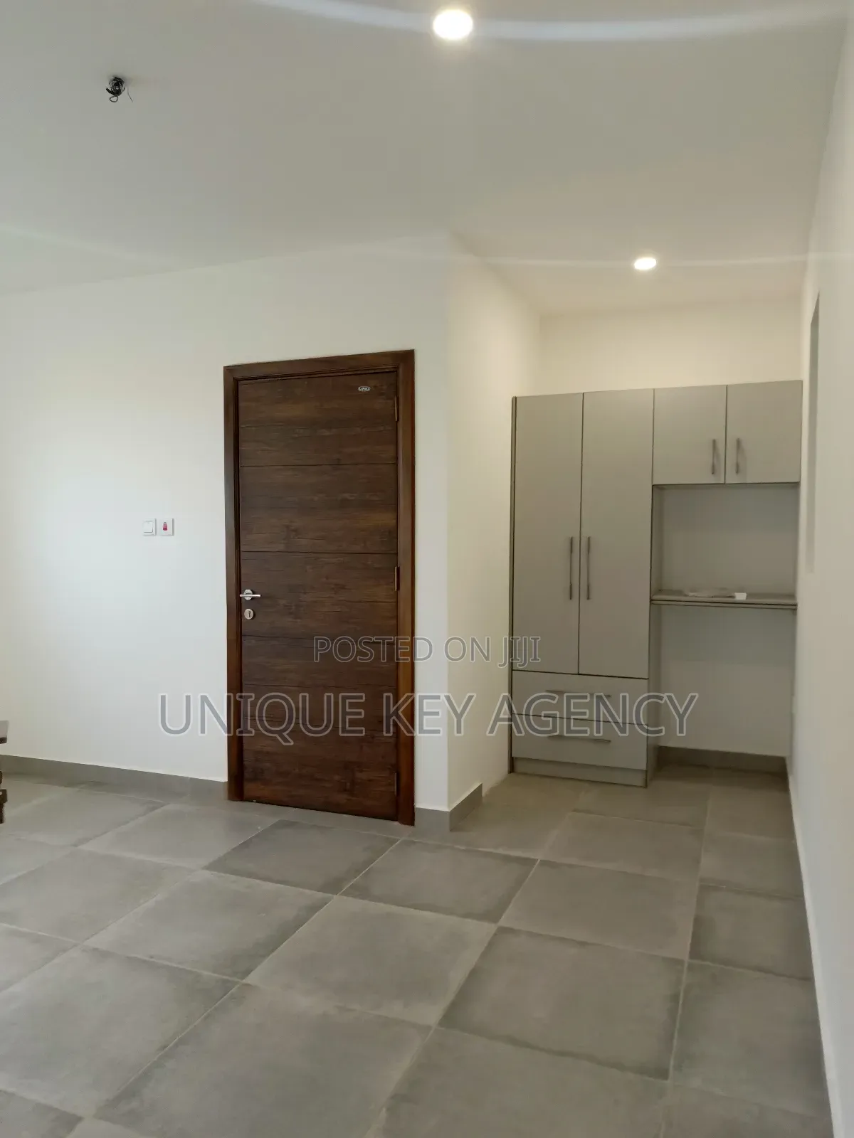 1bdrm Apartment in Unique Key Agency, Tseaddo for rent