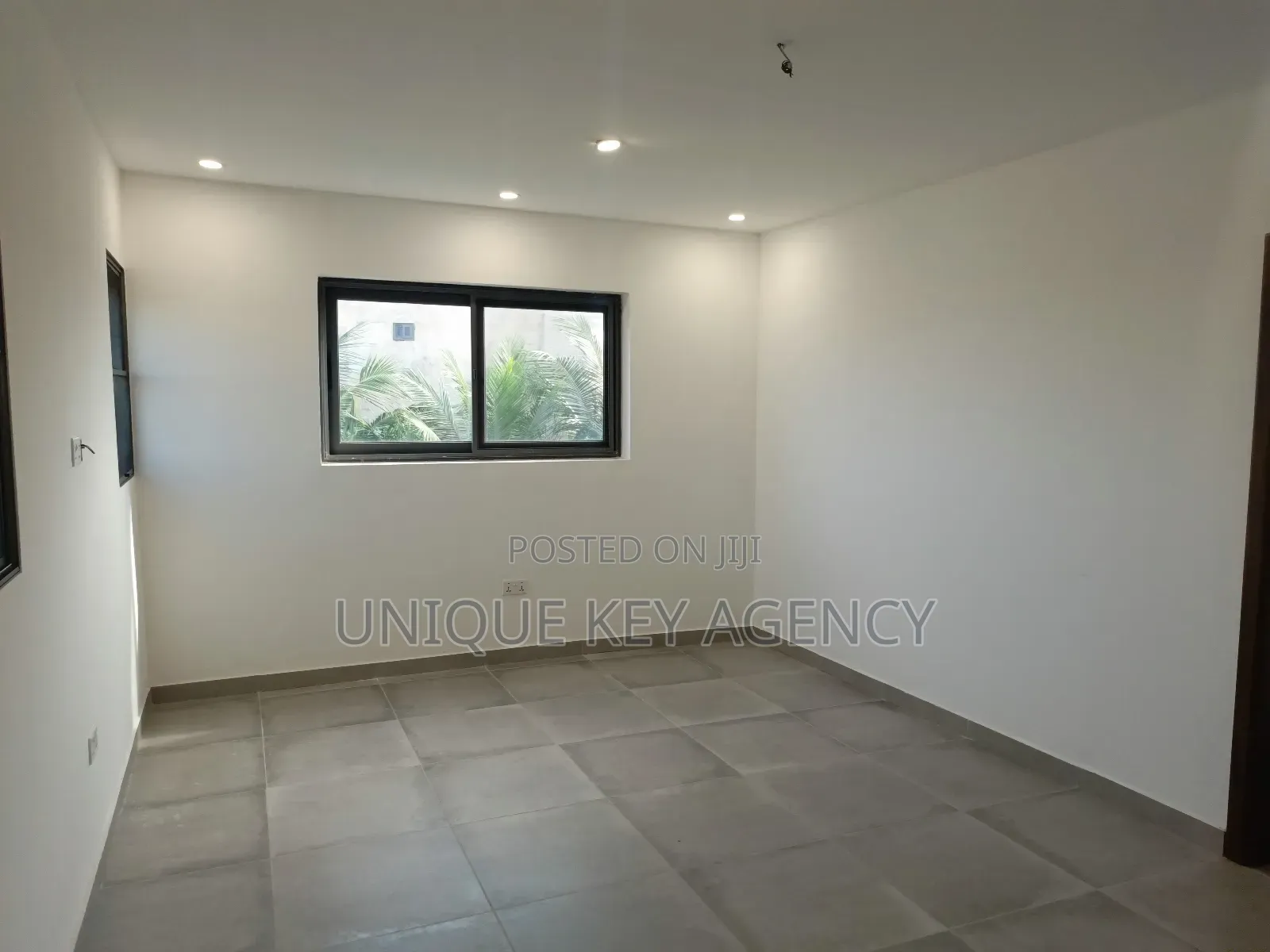 1bdrm Apartment in Unique Key Agency, Tseaddo for rent