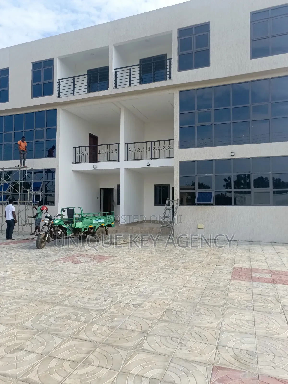 1bdrm Apartment in Unique Key Agency, Tseaddo for rent
