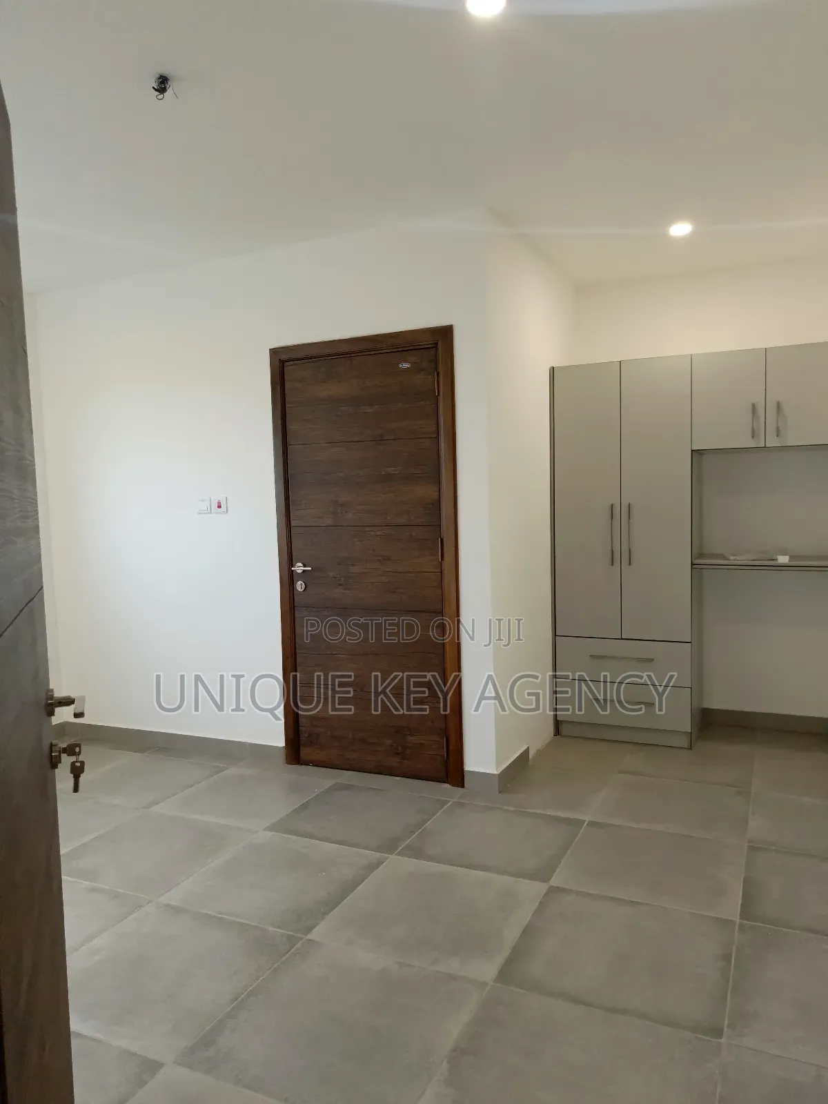 1bdrm Apartment in Unique Key Agency, Tseaddo for rent