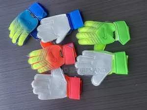 Original Kids Goalkeeper Gloves Available at Cool Price