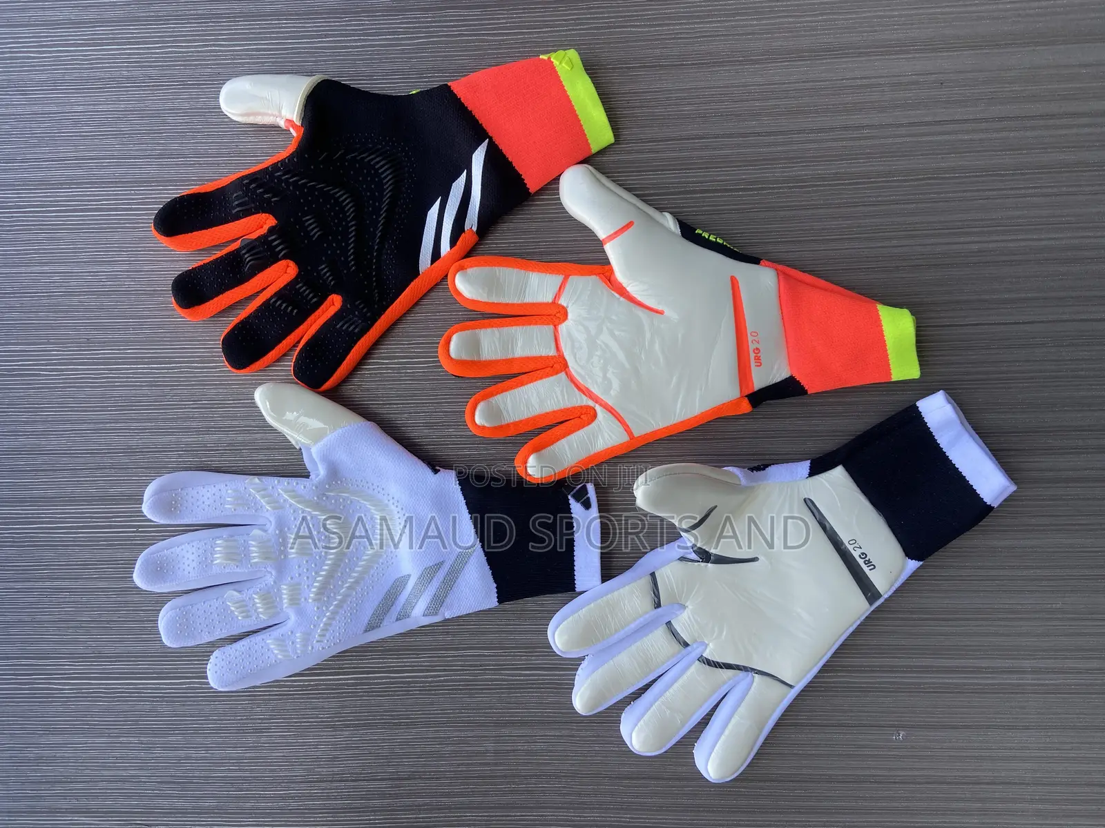 Original Predator Goalkeeper Gloves at Cool Price