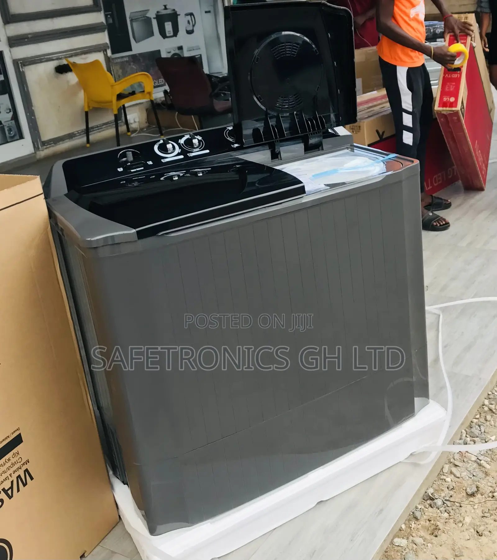 Unique LG 18kg Topload P1816RWNT Washingmachine