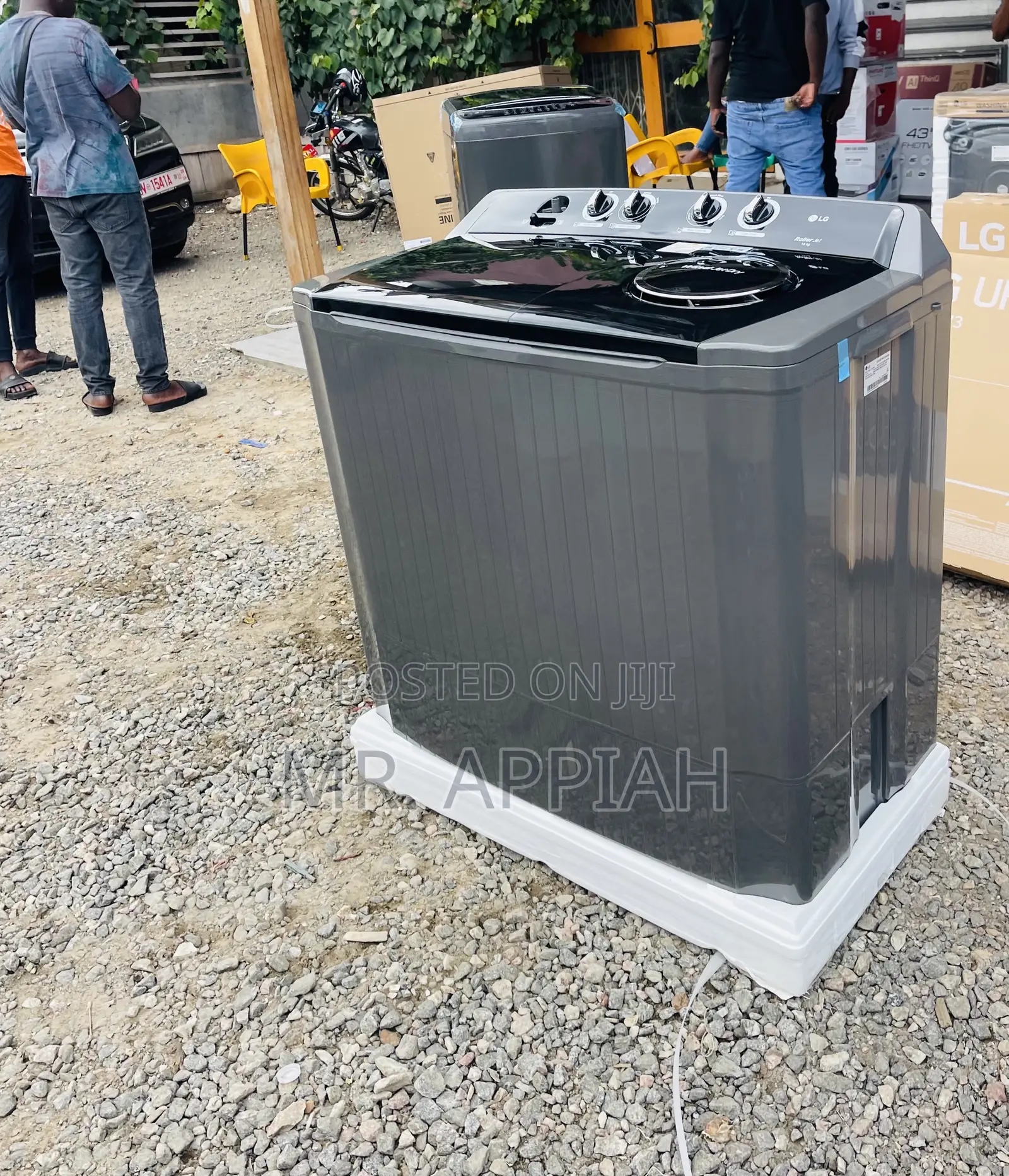 Energy Efficient LG 18kg Twin TubWashing Machine(P1861RWNT)